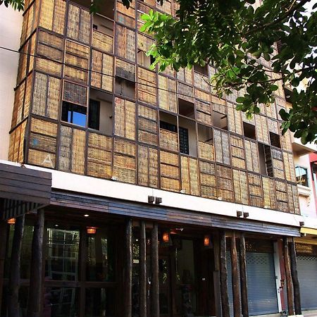 1 Nimman Gallery Hotel Chiang Mai Eksteriør billede